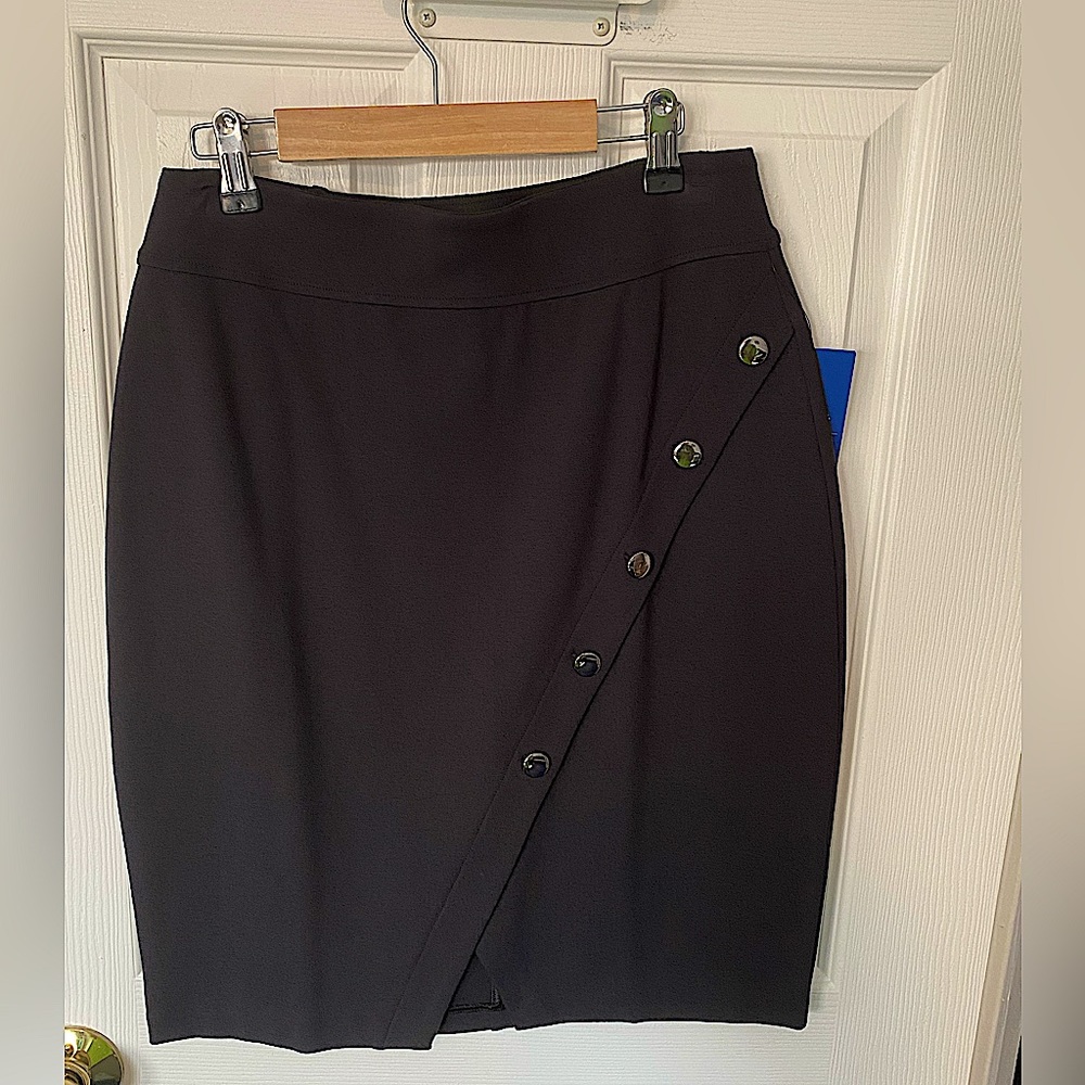 NWT Apt. 9 button down knee length pencil skirt